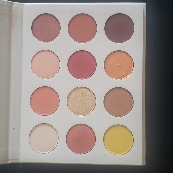Colorpop eyeshadow palette - Picture 2 of 3
